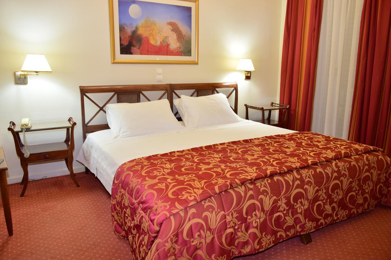 אגריניו Hotel Galaxias מראה חיצוני תמונה